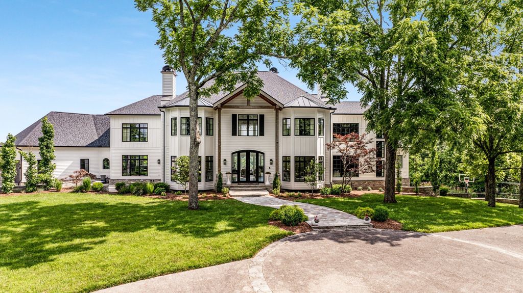 Enchanting Hilltop Estate with Unrivaled Privacy and Scenic Views in Nashville, TN - Listed at $6.95M