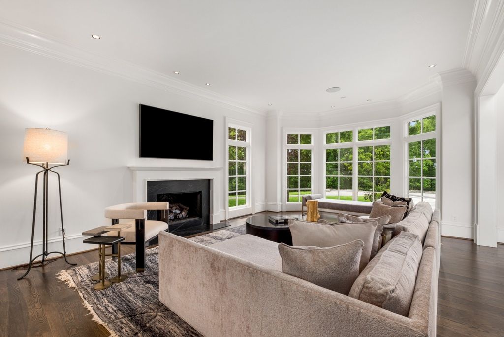 Enchanting Hilltop Estate with Unrivaled Privacy and Scenic Views in Nashville, TN - Listed at $6.95M
