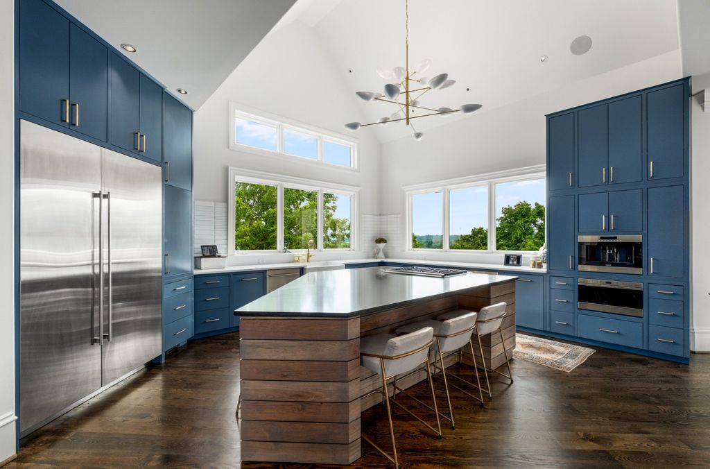 Enchanting Hilltop Estate with Unrivaled Privacy and Scenic Views in Nashville, TN - Listed at $6.95M