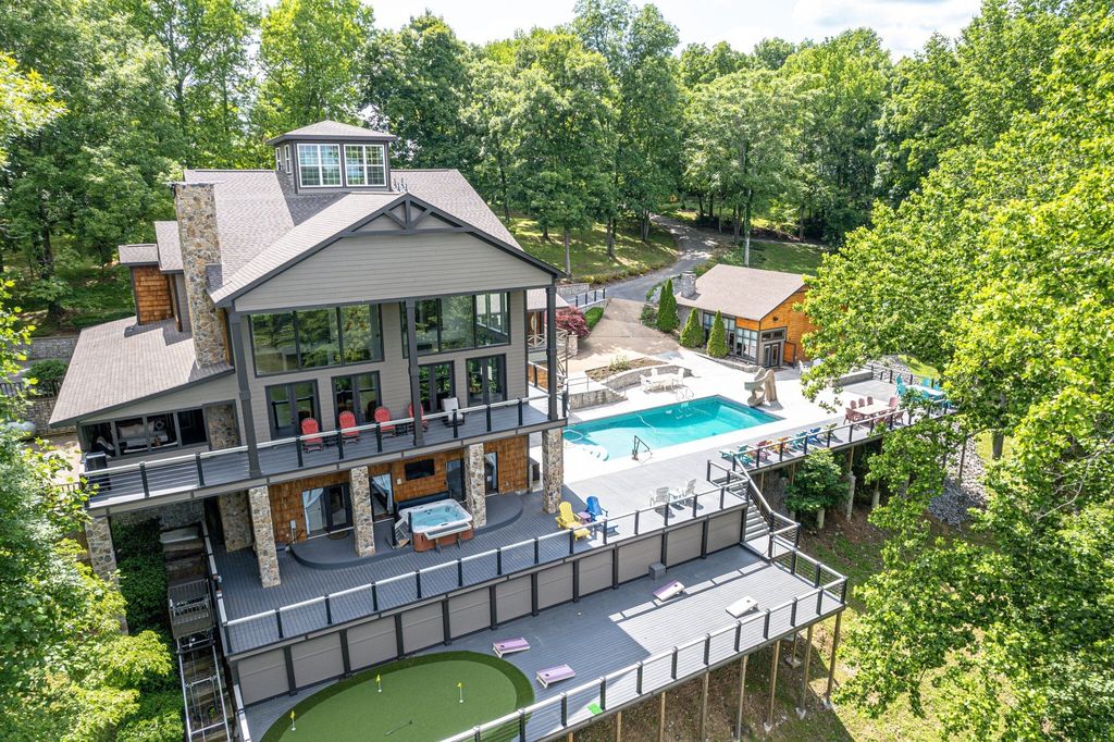Exceptional Retreat on a Sprawling 9 Acre Estate in Winchester, TN - Ultimate Privacy and Tranquility Asking $6.9 Million