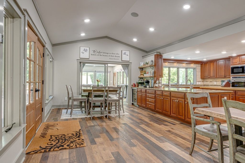 Exceptional Retreat on a Sprawling 9 Acre Estate in Winchester, TN - Ultimate Privacy and Tranquility Asking $6.9 Million