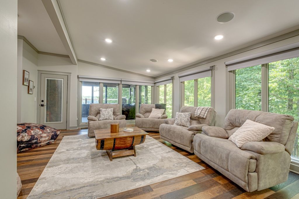 Exceptional Retreat on a Sprawling 9 Acre Estate in Winchester, TN - Ultimate Privacy and Tranquility Asking $6.9 Million
