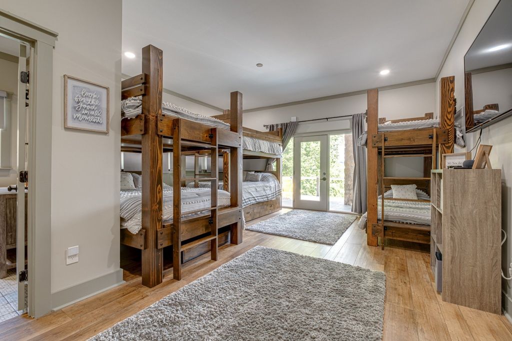 Exceptional Retreat on a Sprawling 9 Acre Estate in Winchester, TN - Ultimate Privacy and Tranquility Asking $6.9 Million
