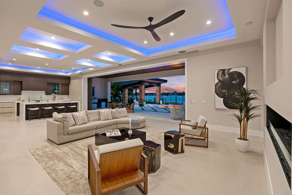 Introducing 55 River Drive, a brand new waterfront residence in Tequesta, Florida. This stunning home offers direct ocean access and boasts 100 feet of wide water views.