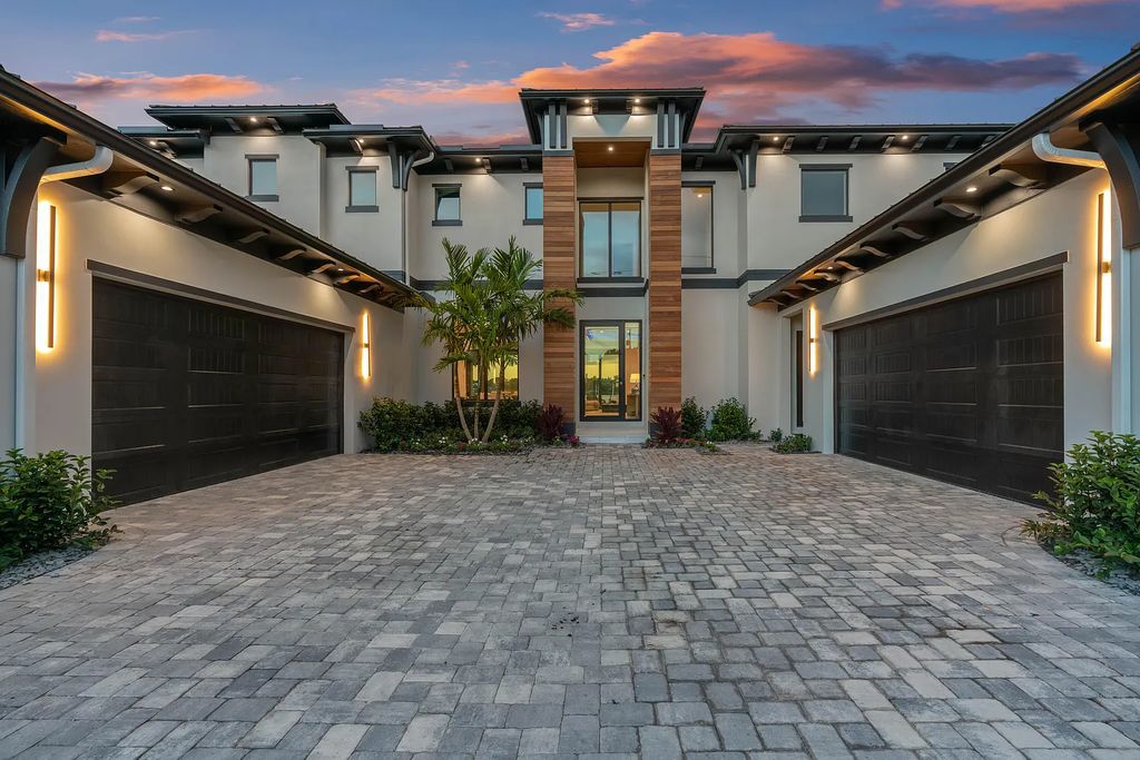 Introducing 55 River Drive, a brand new waterfront residence in Tequesta, Florida. This stunning home offers direct ocean access and boasts 100 feet of wide water views.