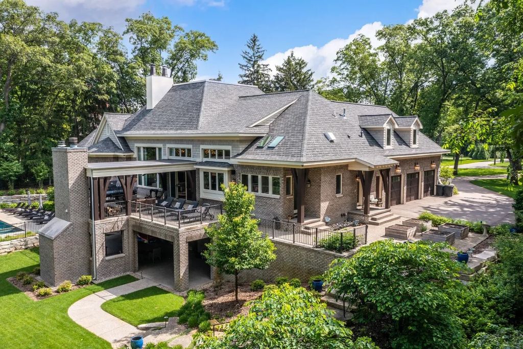 Exquisite Custom-Built Masterpiece: Timeless Luxury Home in Franklin, MI Asking $3.195M
