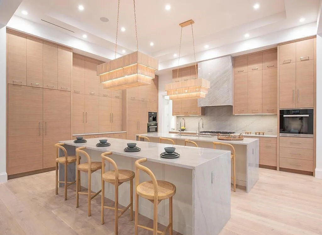 Discover luxurious living at 540 4th Avenue N in Old Naples, Florida. This brand-new home, built in 2023, features 5 beds, 6 baths, and 6,219 sq. ft. of living space.