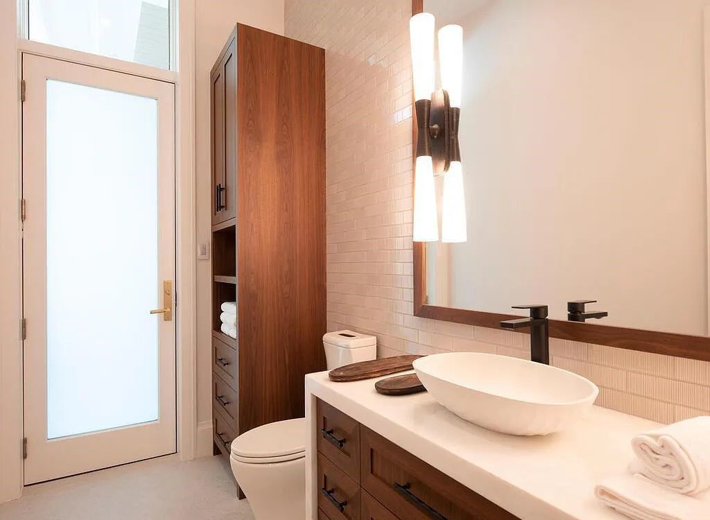 Discover luxurious living at 540 4th Avenue N in Old Naples, Florida. This brand-new home, built in 2023, features 5 beds, 6 baths, and 6,219 sq. ft. of living space.