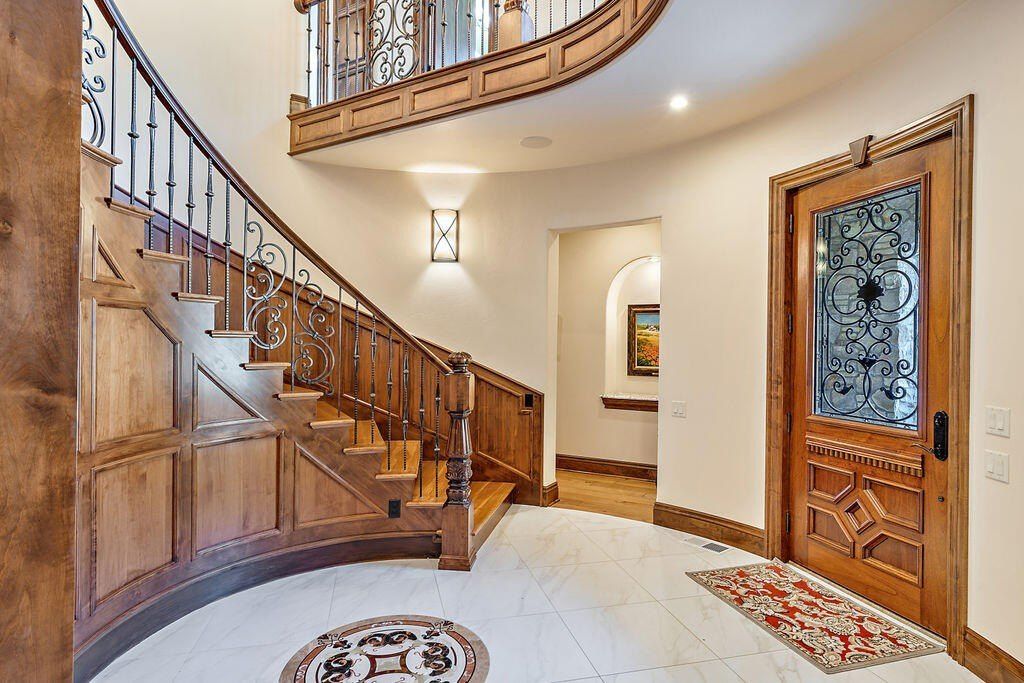 Extraordinary Estate: Celtic Moon Vineyards - Wine Lover's Dream in Eagle Point, OR Asking Price $5.75 Million