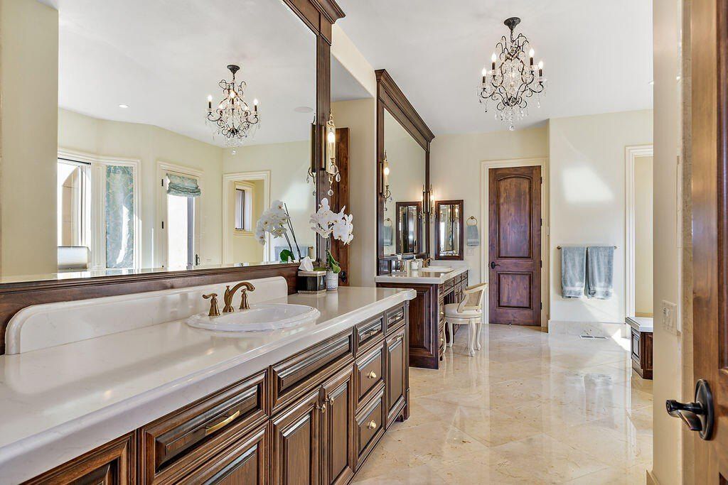 Extraordinary Estate: Celtic Moon Vineyards - Wine Lover's Dream in Eagle Point, OR Asking Price $5.75 Million