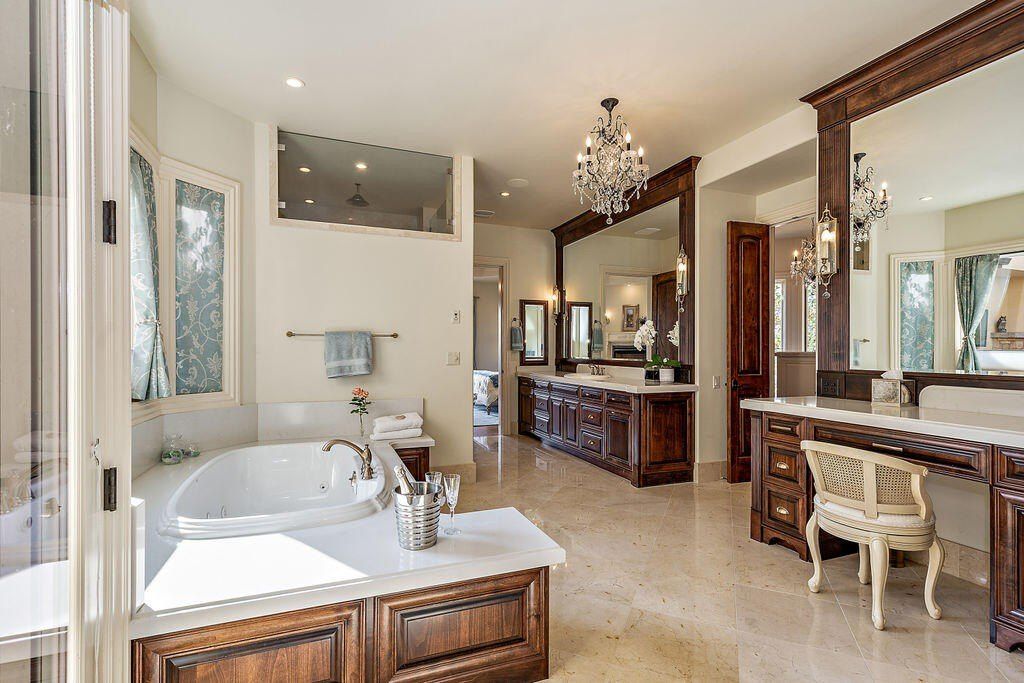 Extraordinary Estate: Celtic Moon Vineyards - Wine Lover's Dream in Eagle Point, OR Asking Price $5.75 Million