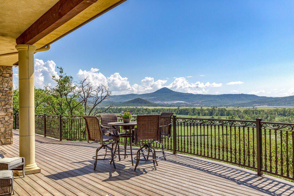 Extraordinary Estate: Celtic Moon Vineyards - Wine Lover's Dream in Eagle Point, OR Asking Price $5.75 Million