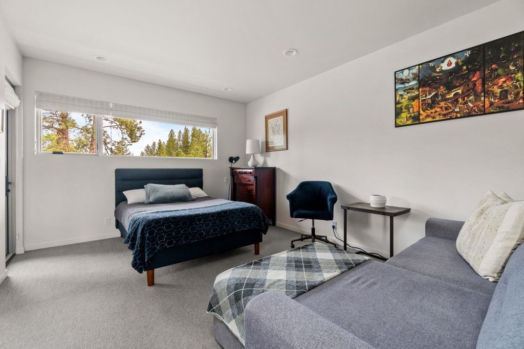 Modern Marvel in Oregon: An Exquisite Property with Incredible Attention to Detail Listed at $4.35M