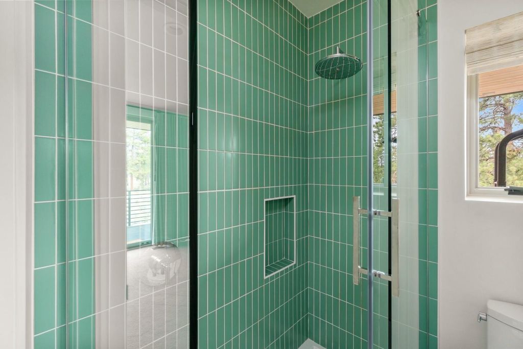 Modern Marvel in Oregon: An Exquisite Property with Incredible Attention to Detail Listed at $4.35M