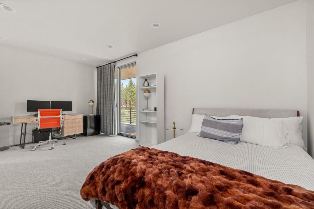 Modern Marvel in Oregon: An Exquisite Property with Incredible Attention to Detail Listed at $4.35M