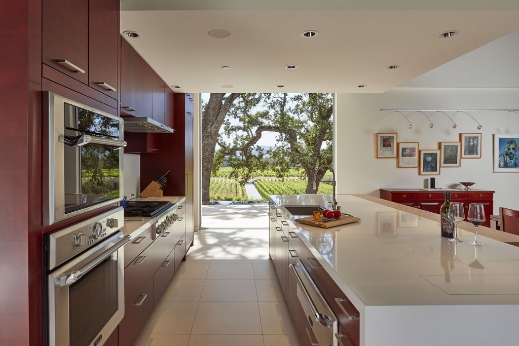 Oak Knoll house, harmony of architecture, nature by Swatt Miers Architects