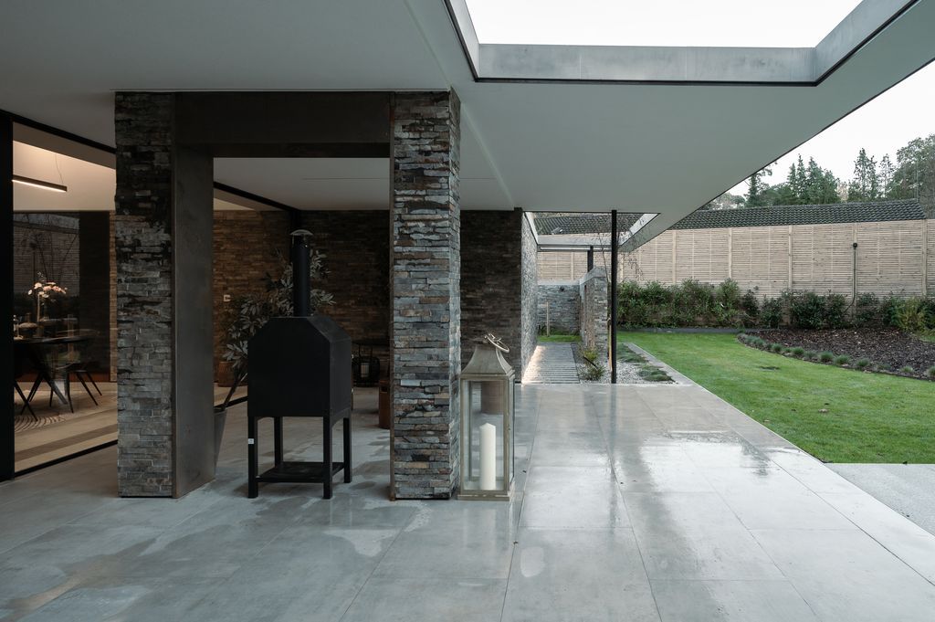 Sandway House, a Contemporary Dwelling Designed by Outset Think
