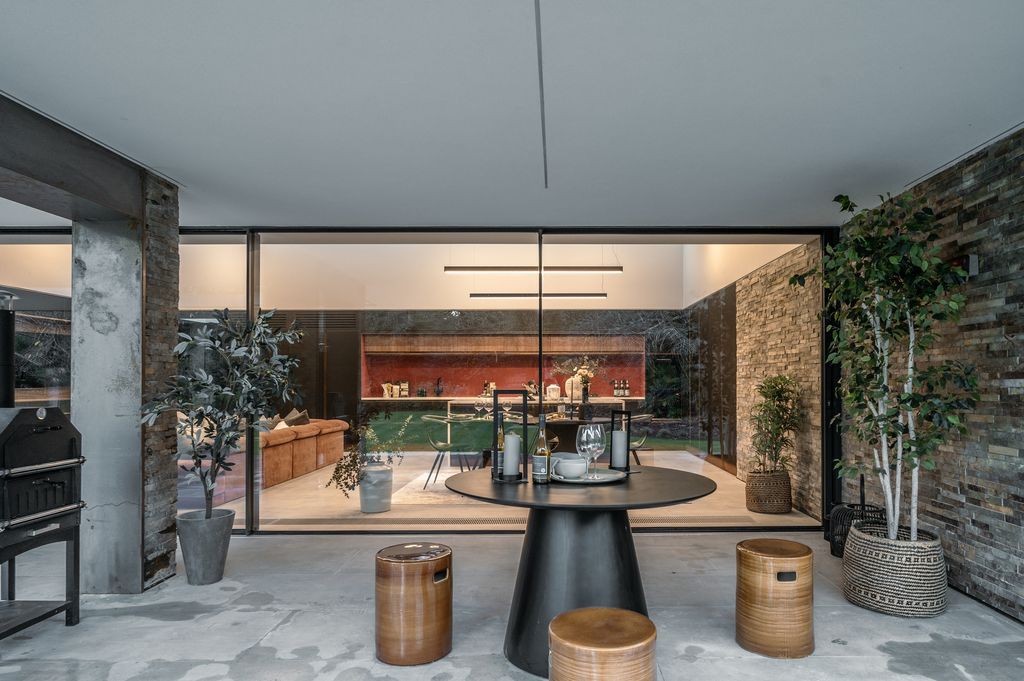 Sandway House, a Contemporary Dwelling Designed by Outset Think