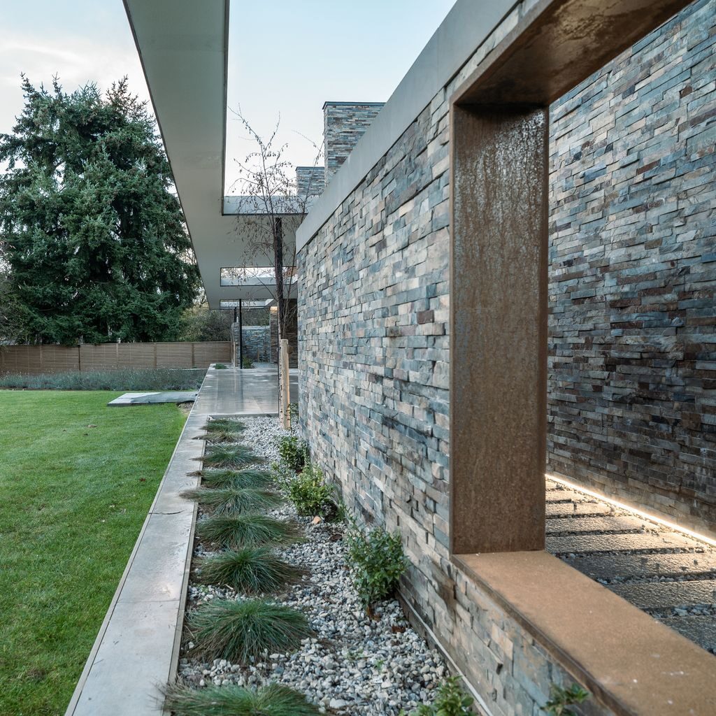 Sandway House, a Contemporary Dwelling Designed by Outset Think
