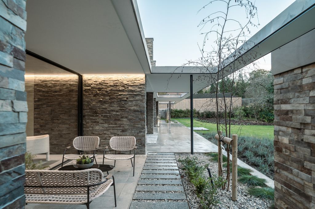 Sandway House, a Contemporary Dwelling Designed by Outset Think