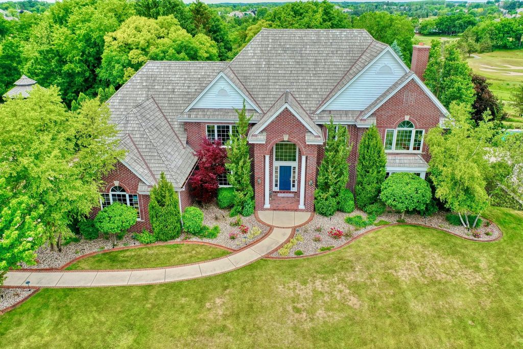 Spectacular Custom-Built Masterpiece: All-Brick Elegance in Hartland, WI Asking $2,099,900