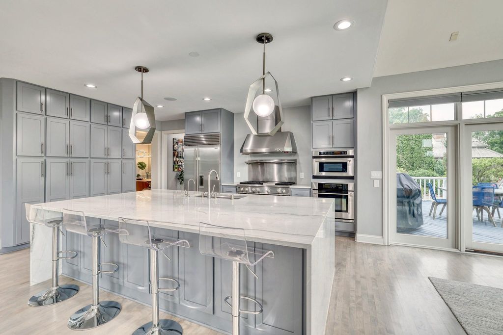 Spectacular Custom-Built Masterpiece: All-Brick Elegance in Hartland, WI Asking $2,099,900