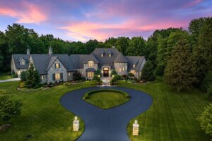 Stunning Lambertville, MI French Tudor Colonial: Opulent, Modern, and Perfect for Entertainment, Seeking for $2,400,000 4 Stunning Lambertville MI French Tudor Colonial Opulent Modern and Perfect for Entertainment at 2 1