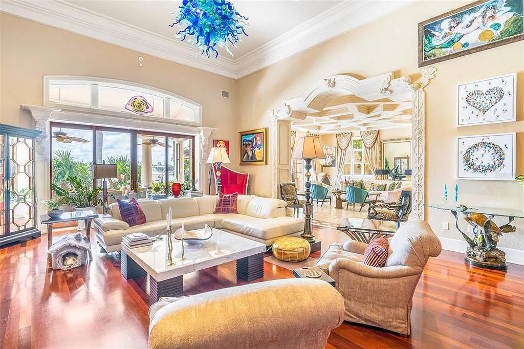 Experience luxury living at its finest with Bellissimo Palazzo at 2020 Brightwaters Boulevard NE, a prestigious waterfront estate in Saint Petersburg, Florida. This Italian-inspired masterpiece boasts 5 bedrooms, 9 bathrooms, and over 9,700 square feet of opulent living space. Immerse yourself in timeless architecture, exquisite finishes, and breathtaking waterfront views.