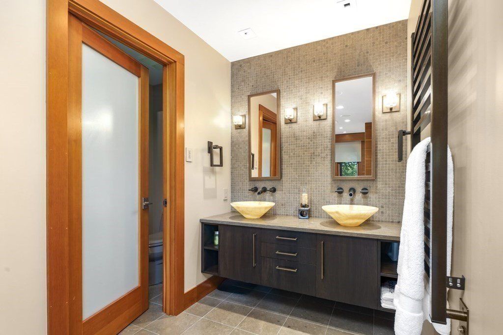 Tranquil Oasis in Oak Bluffs, MA: Seeking $6.8M for a Serene Dream