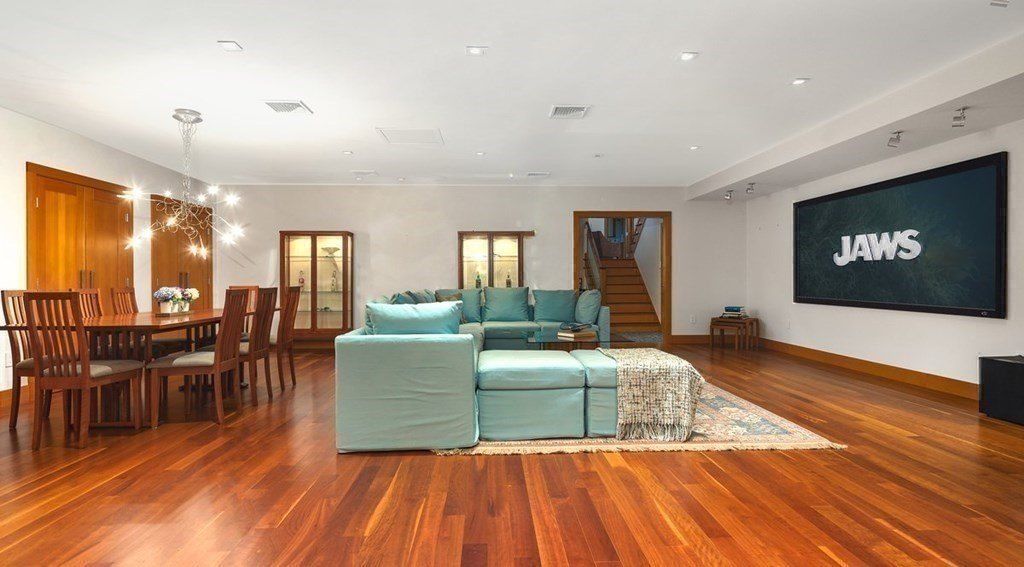 Tranquil Oasis in Oak Bluffs, MA: Seeking $6.8M for a Serene Dream