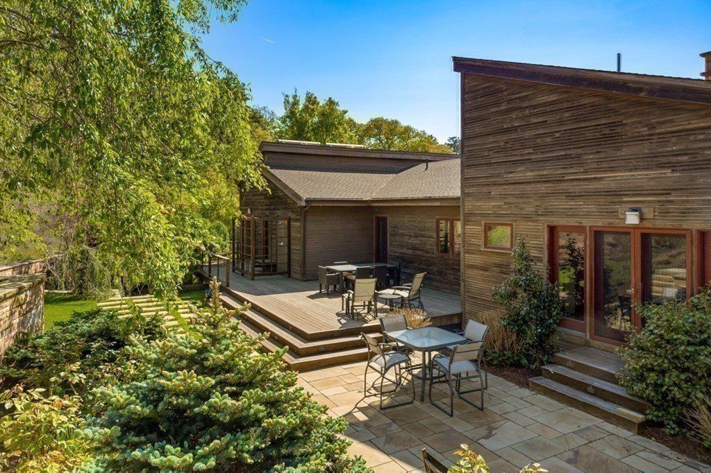 Tranquil Oasis in Oak Bluffs, MA: Seeking $6.8M for a Serene Dream