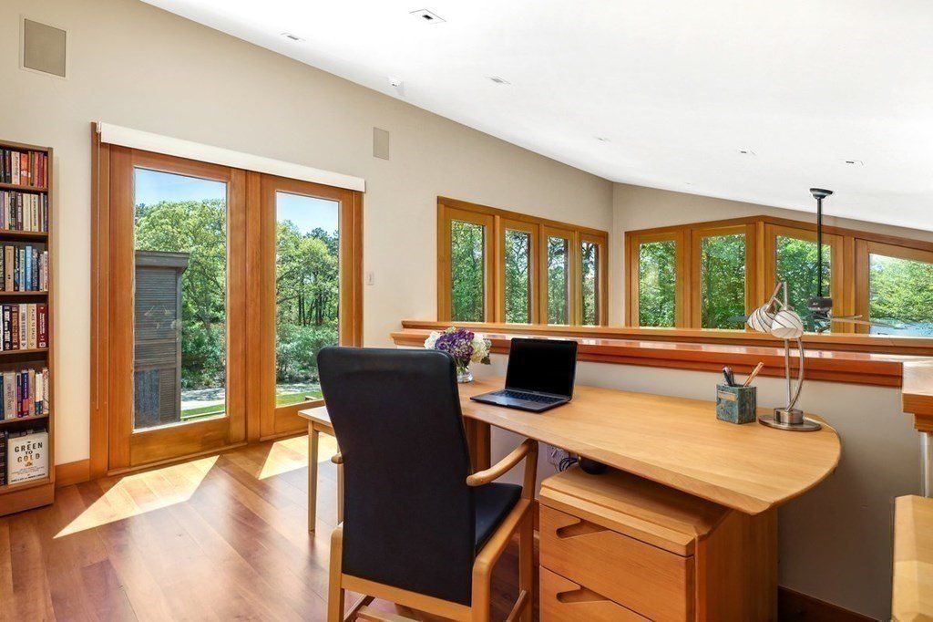 Tranquil Oasis in Oak Bluffs, MA: Seeking $6.8M for a Serene Dream