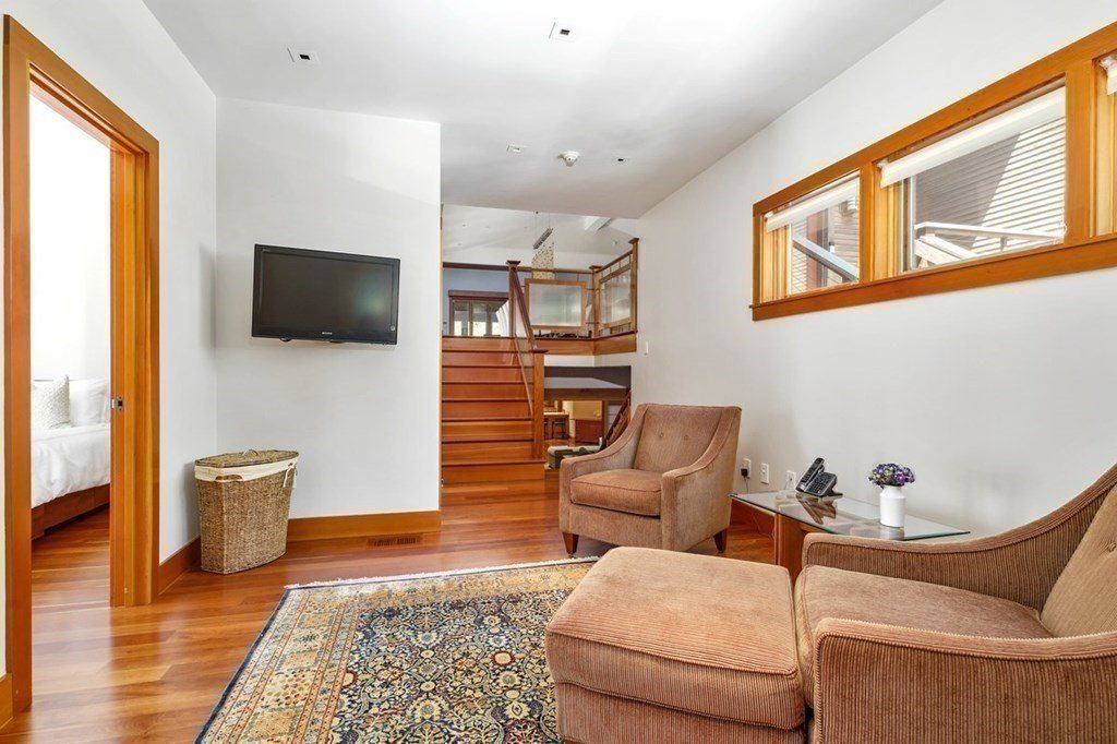 Tranquil Oasis in Oak Bluffs, MA: Seeking $6.8M for a Serene Dream