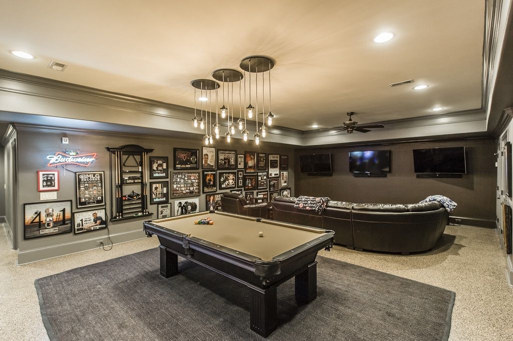Tranquil Retreat: Exquisite Property in Franklin, TN with Over 150 Acres of Secluded Nature, Listed at $7.995M