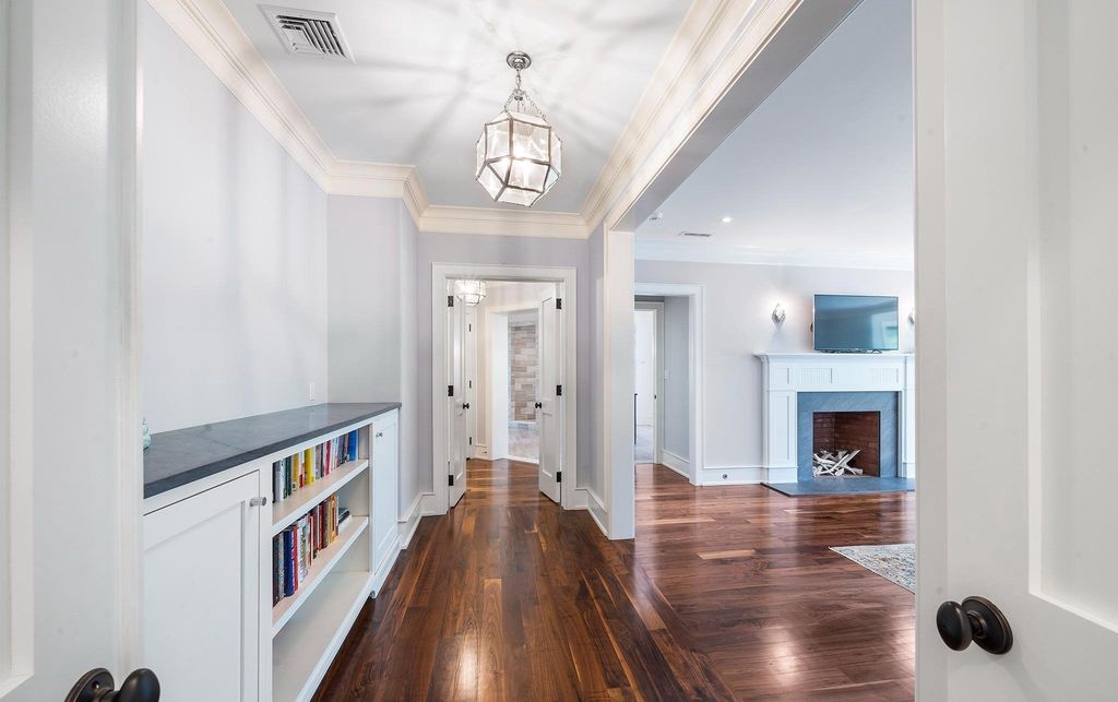 Unmatched Luxury and Distinctive Features Await in this $5.695M Malvern, PA Residence