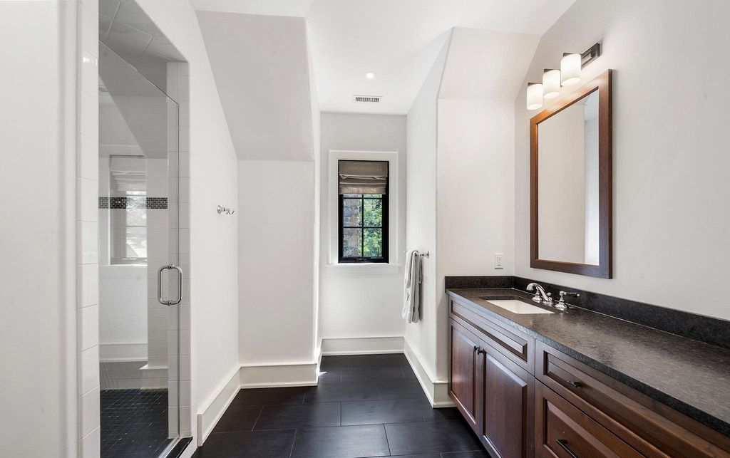 Unmatched Luxury and Distinctive Features Await in this $5.695M Malvern, PA Residence