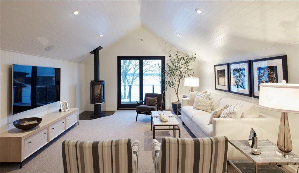 Unparalleled Opulence: Majestic Lakefront Estate in Minnesota Unveiled for $10.995 Million