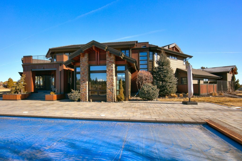 Unparalleled Views and Impeccable Craftsmanship, Contemporary Home in Bend, OR Listed at $6.95M