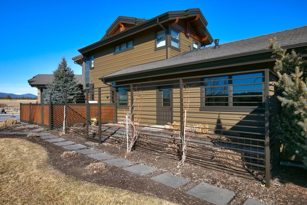 Unparalleled Views and Impeccable Craftsmanship, Contemporary Home in Bend, OR Listed at $6.95M