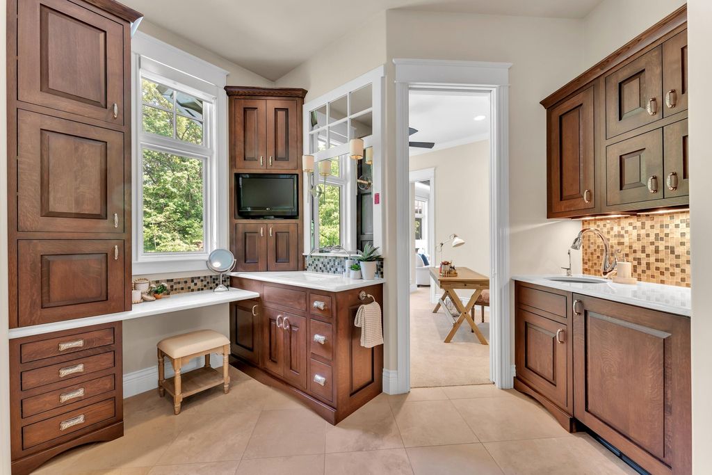 Unveiling an Exquisite Retreat: Captivating 5-Acre Wooded Estate in Skyevale's Gated Community Now Available for $3.75M