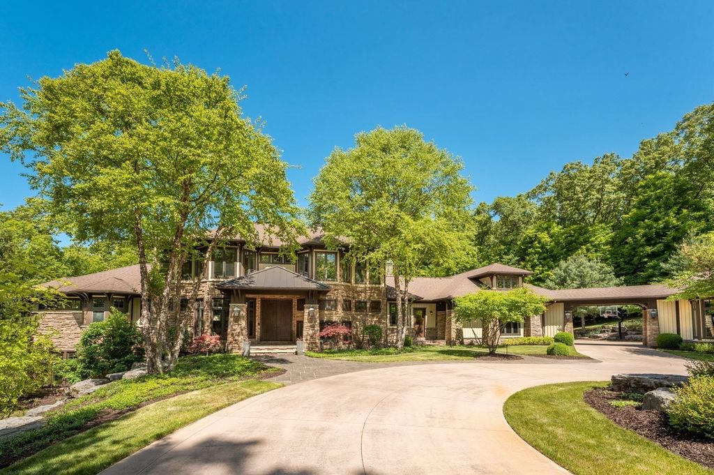 Unveiling an Exquisite Retreat: Captivating 5-Acre Wooded Estate in Skyevale's Gated Community Now Available for $3.75M