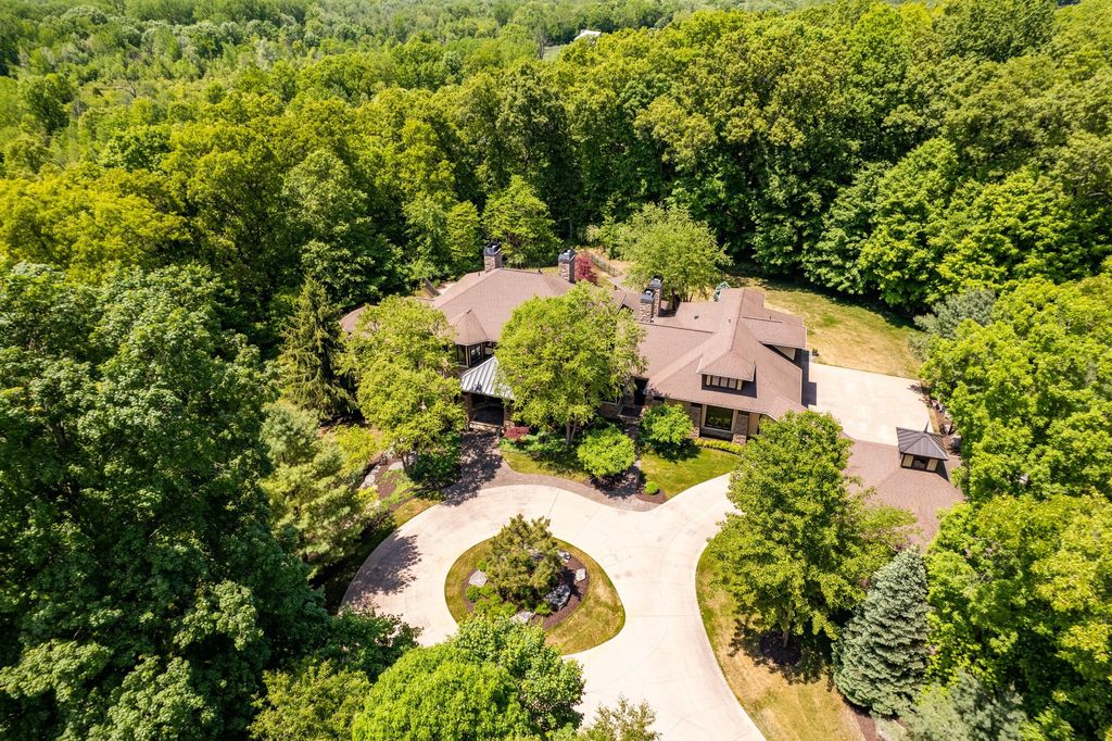 Unveiling an Exquisite Retreat: Captivating 5-Acre Wooded Estate in Skyevale's Gated Community Now Available for $3.75M