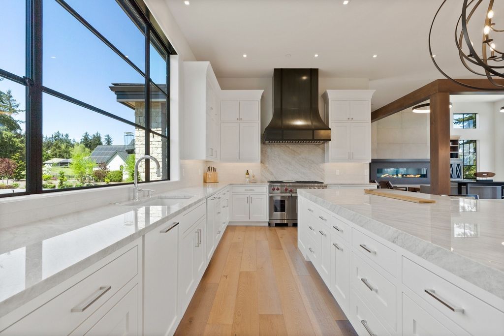 Vineyard Estate with Mt Hood Views and Napa-Inspired Ambiance in West Linn, OR Offered at $6.25M