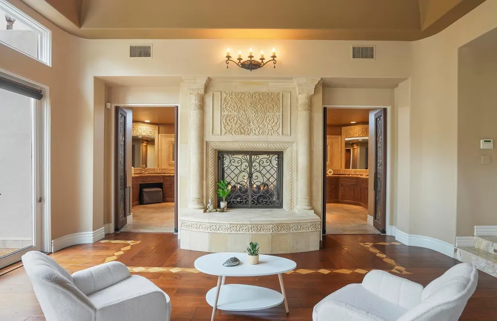 16756 Los Morros Home in Rancho Santa Fe, California. Explore this magnificent Mediterranean estate in Rancho Santa Fe's coveted Covenant. Situated on nearly two acres of lush grounds, this grand residence effortlessly combines opulence with a welcoming ambiance. With impressive features including a paradise pool, gourmet kitchen, spacious living areas, and luxurious amenities, this estate offers the epitome of refined living. Discover a luxurious retreat that seamlessly blends grandeur, comfort, and sophistication in one of Southern California's most prestigious neighborhoods.