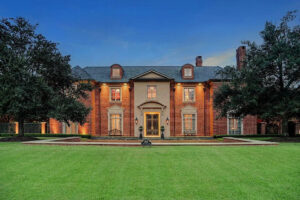 Timeless Elegance in River Oaks: Exquisite 6-Bedroom Home in Houston Listed The Market with Irresistible Price of $14,500,000