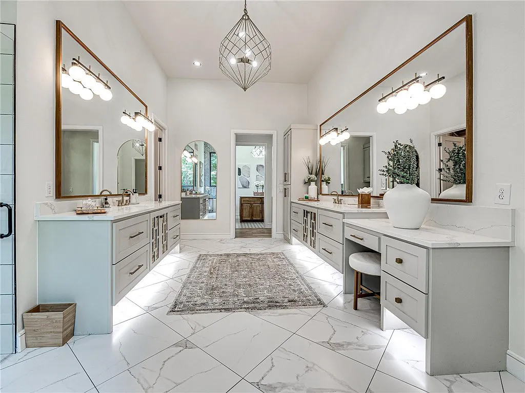 3108 Blackstone Drive Home in Edmond, Oklahoma. Welcome to your dream oasis! Prepare to be captivated by this extraordinary home, encompassing over 7,300 square feet of unparalleled luxury and exquisite designer finishes. Every detail has been meticulously crafted to create a space that will leave you in awe.