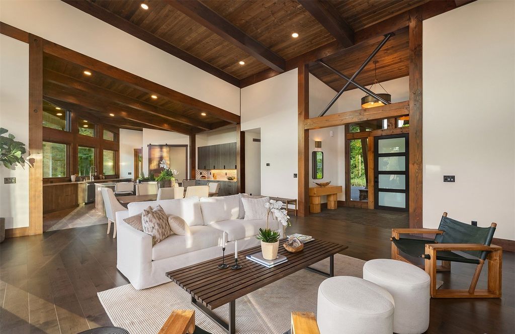 A Rare Legacy Property in Woodland, Washington - An Idyllic Haven Amidst Natural Serenity, Priced at $3,999 Million