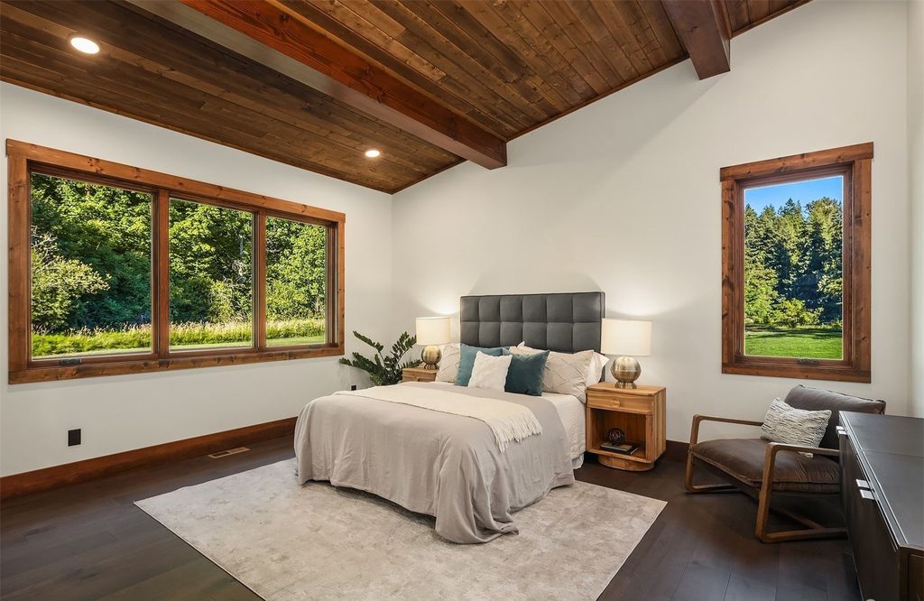 A Rare Legacy Property in Woodland, Washington - An Idyllic Haven Amidst Natural Serenity, Priced at $3,999 Million