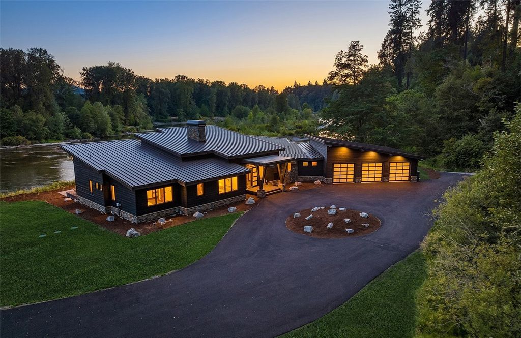 A Rare Legacy Property in Woodland, Washington - An Idyllic Haven Amidst Natural Serenity, Priced at $3,999 Million