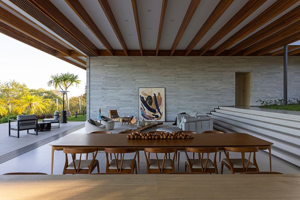 Bauer House with Orthogonal Design by Luiz Paulo Andrade Arquitetos